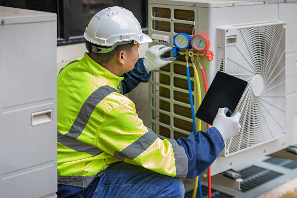 Professional Ac Installation technician working in Newtown, PA